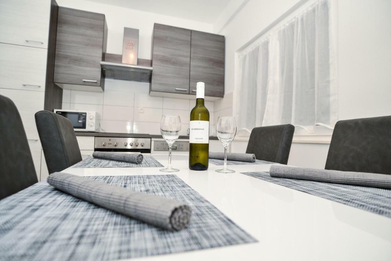 Luxury Apartments Boduja Sukošan المظهر الخارجي الصورة