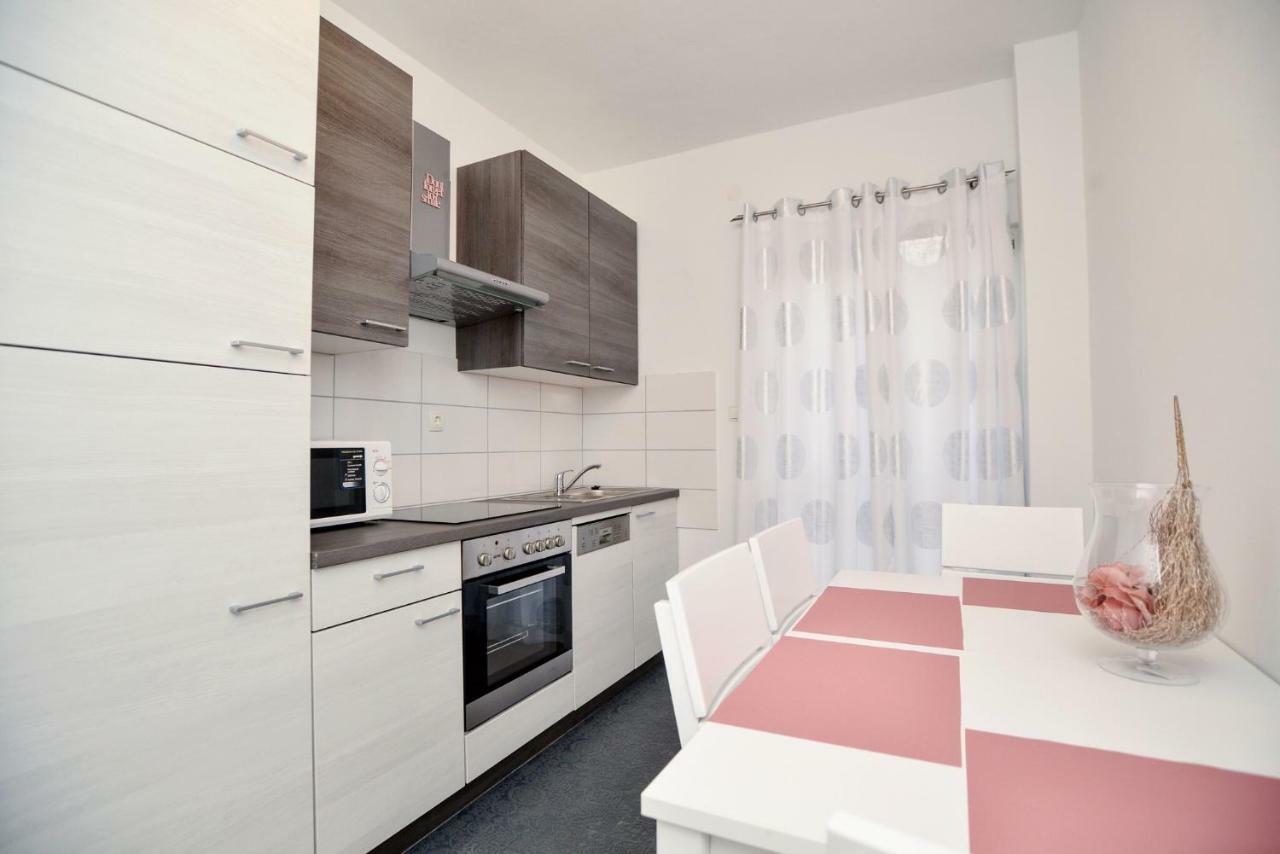 Luxury Apartments Boduja Sukošan المظهر الخارجي الصورة